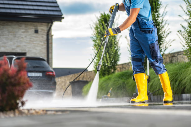 Best Roof Pressure Washing  in USA